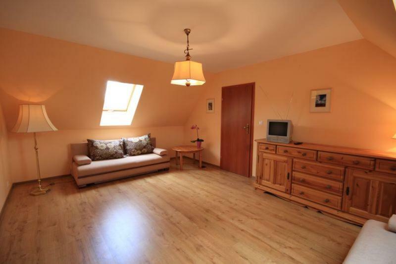 Karpnicka Struga W Dolinie Palacow I Ogrodow Jelenia Gora Dış mekan fotoğraf
